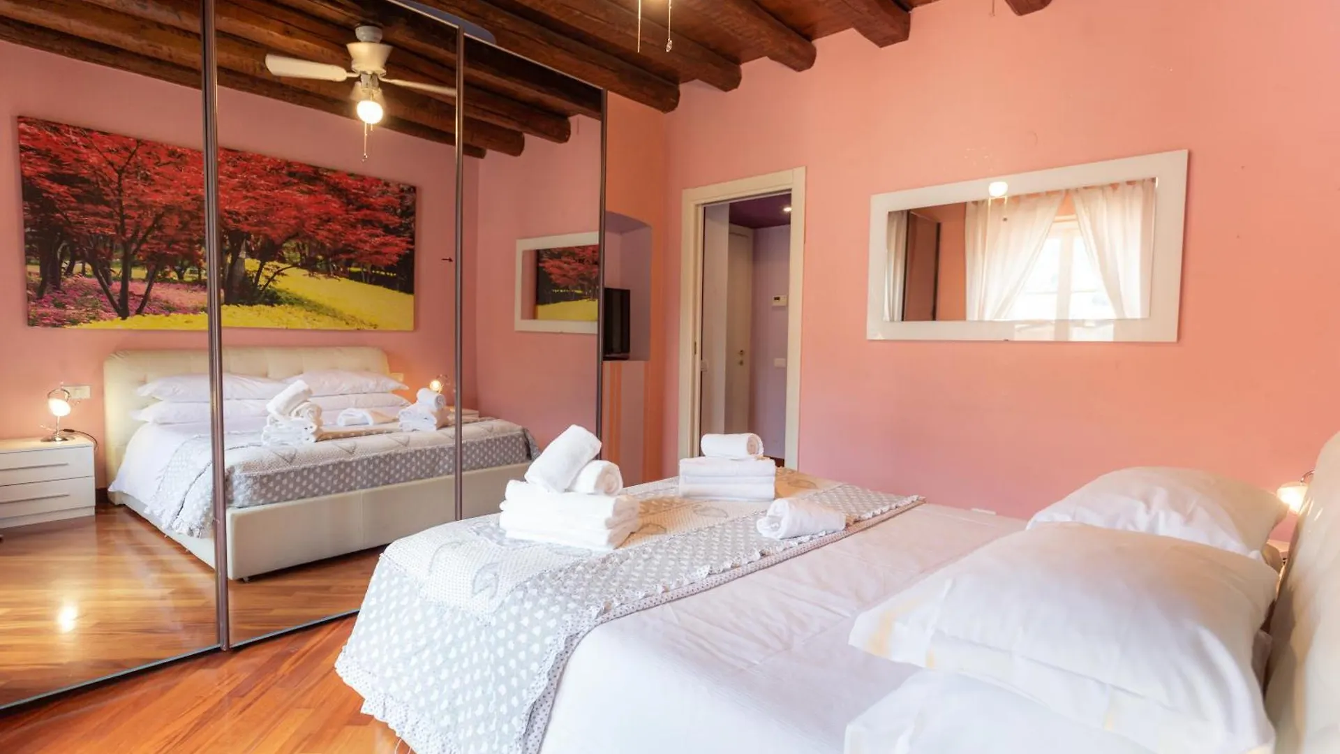 ** Апарт-отель Soleluna Apartments - By Relais Di Giada Lake Como Италия