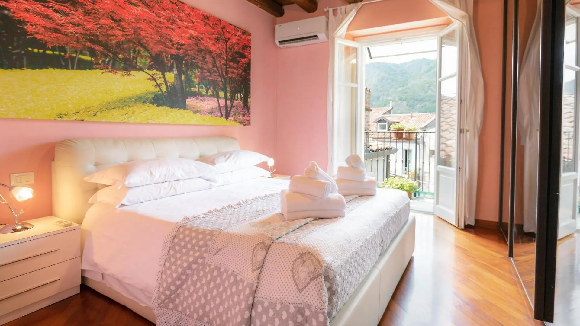 Soleluna Apartments - By Relais Di Giada Lake Como Апарт-отель