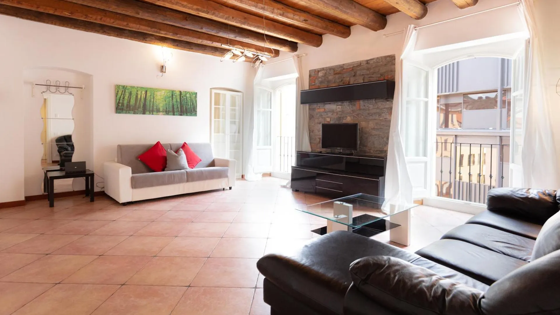Апарт-отель Soleluna Apartments - By Relais Di Giada Lake Como