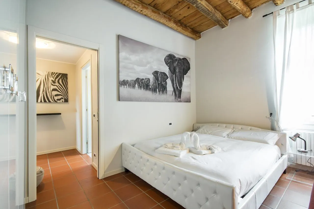 Soleluna Apartments - By Relais Di Giada Lake Como Апарт-отель