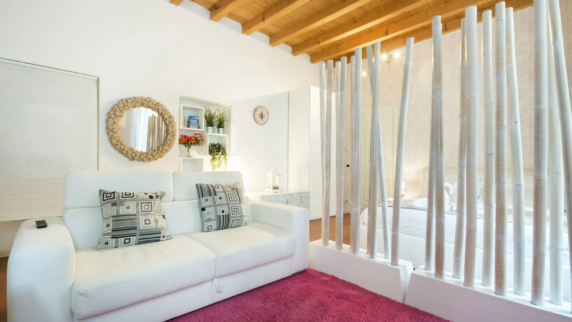 Soleluna Apartments - By Relais Di Giada Lake Como Апарт-отель